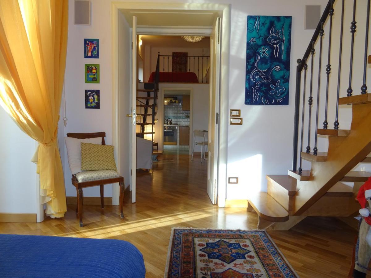 Mezzocannone Holiday House Neapel Exterior foto